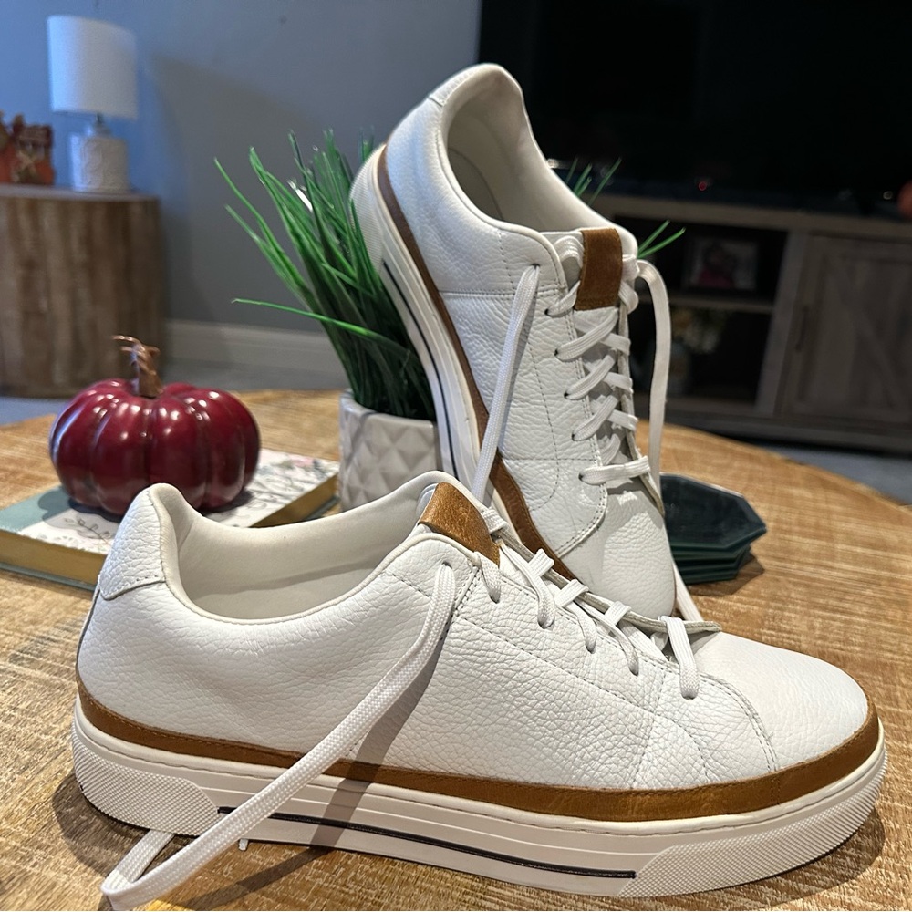 CROWN VINTAGE
Desc: Men's Crown Vintage Dathan Court White Leather Sneakers